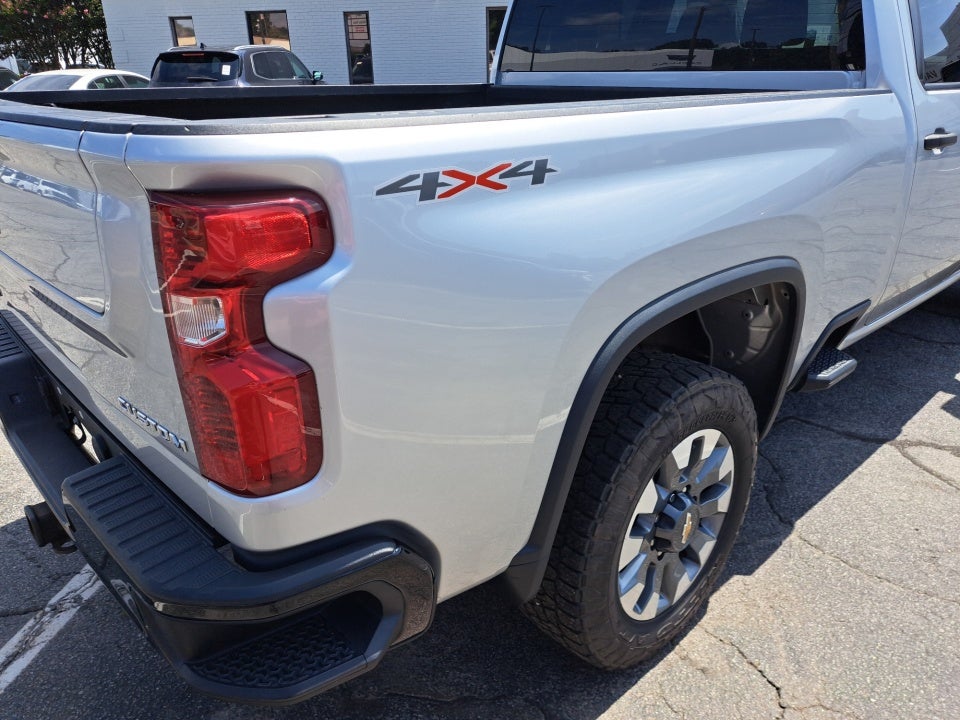 2022 Chevrolet Silverado 2500HD Custom