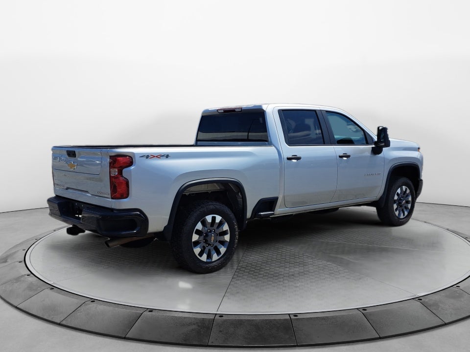 2022 Chevrolet Silverado 2500HD Custom