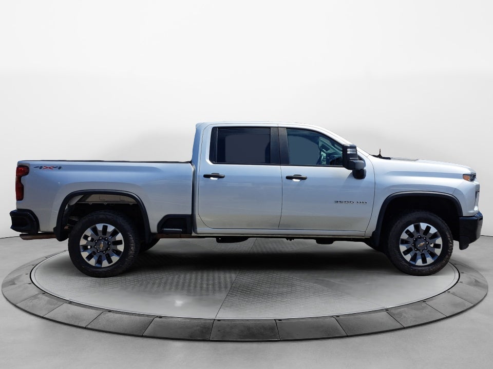2022 Chevrolet Silverado 2500HD Custom