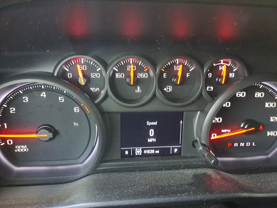 2021 Chevrolet Silverado 1500 4WD Crew Cab Short Bed Custom Trail Boss