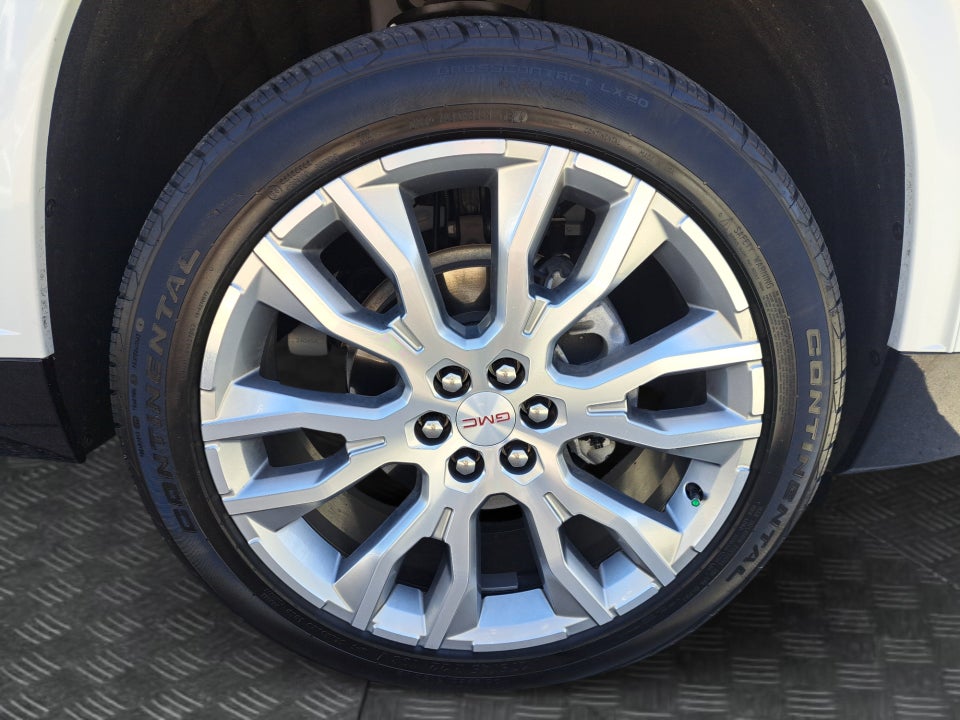 2024 GMC Acadia FWD Denali