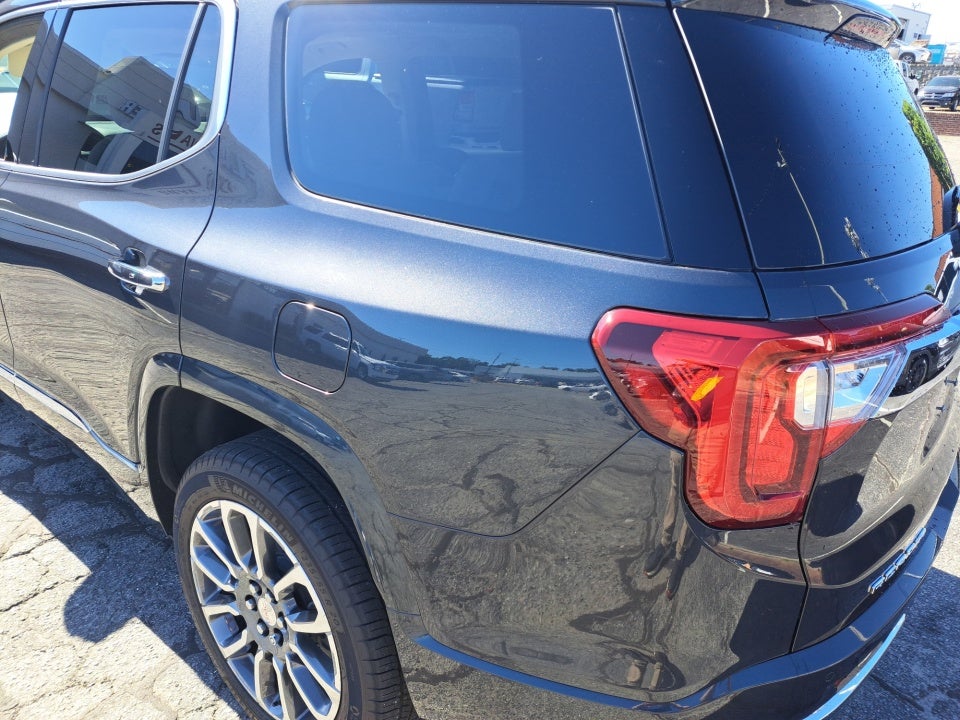 2021 GMC Acadia Denali