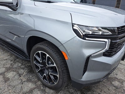 2023 Chevrolet Suburban 4WD RST