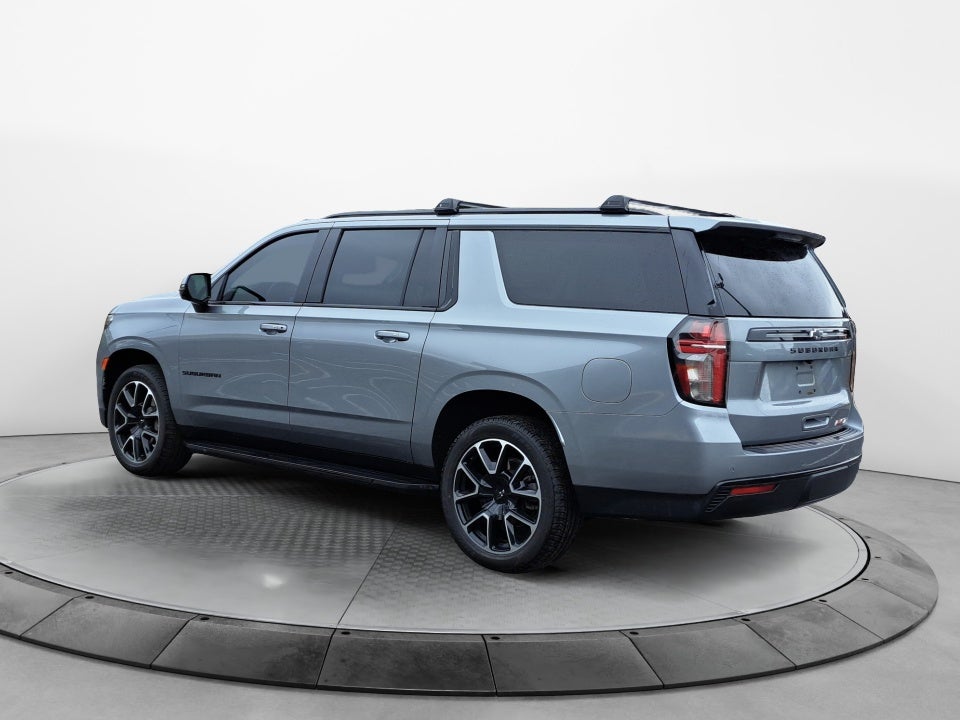 2023 Chevrolet Suburban 4WD RST