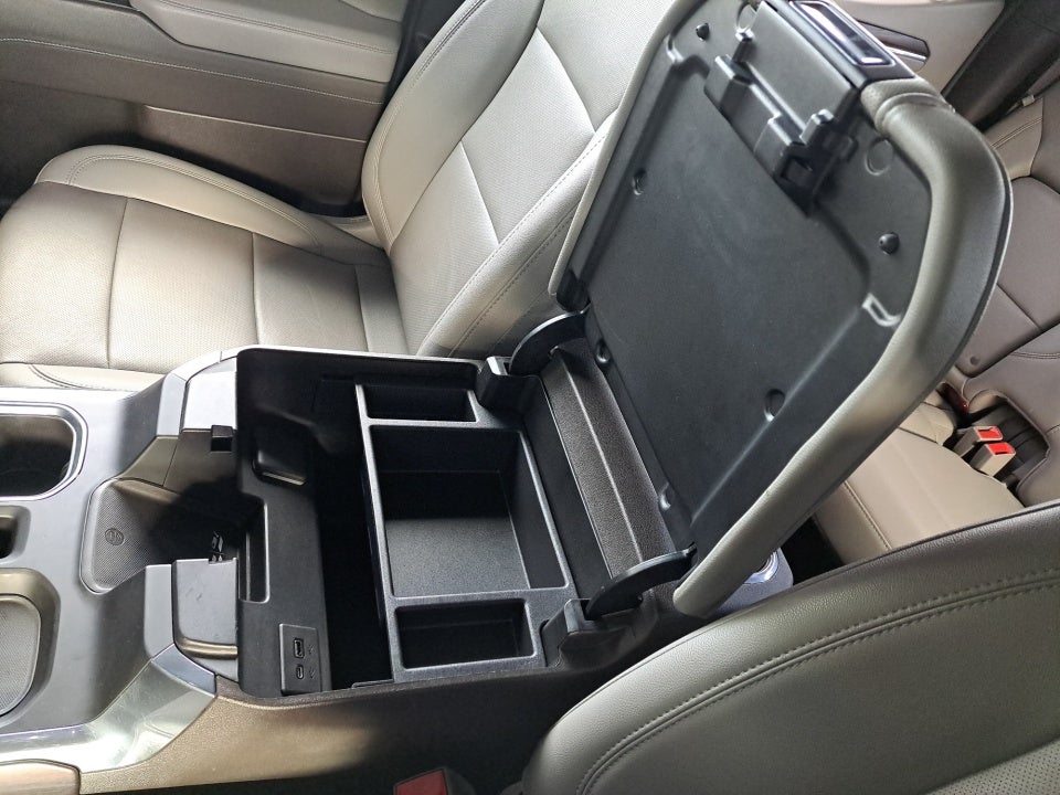 2022 GMC Sierra 1500 4WD Crew Cab Short Box SLT