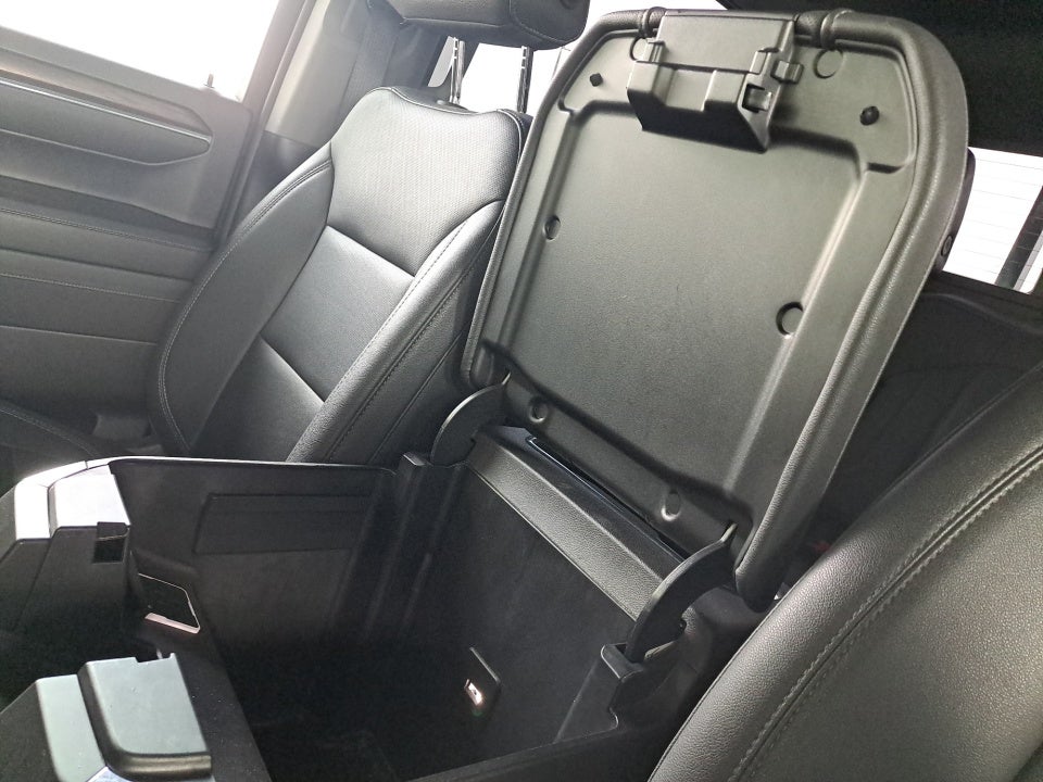 2024 GMC Sierra 1500 4WD Crew Cab Short Box SLT