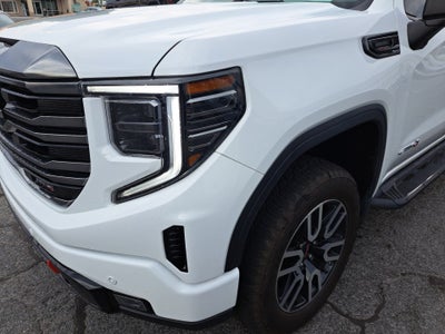 2023 GMC Sierra 1500 4WD Crew Cab Short Box AT4