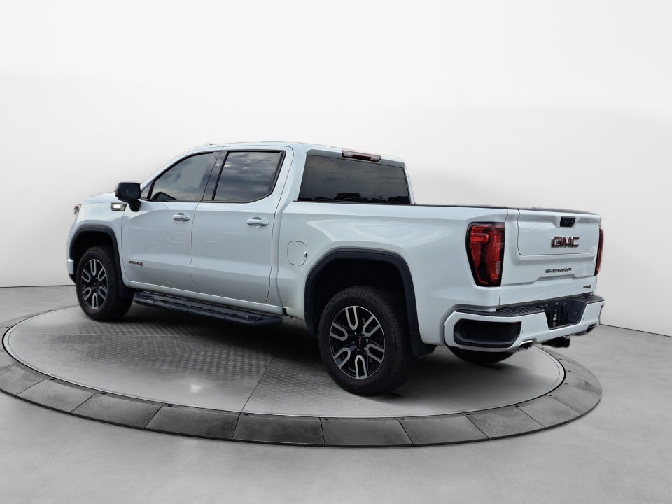 2023 GMC Sierra 1500 4WD Crew Cab Short Box AT4