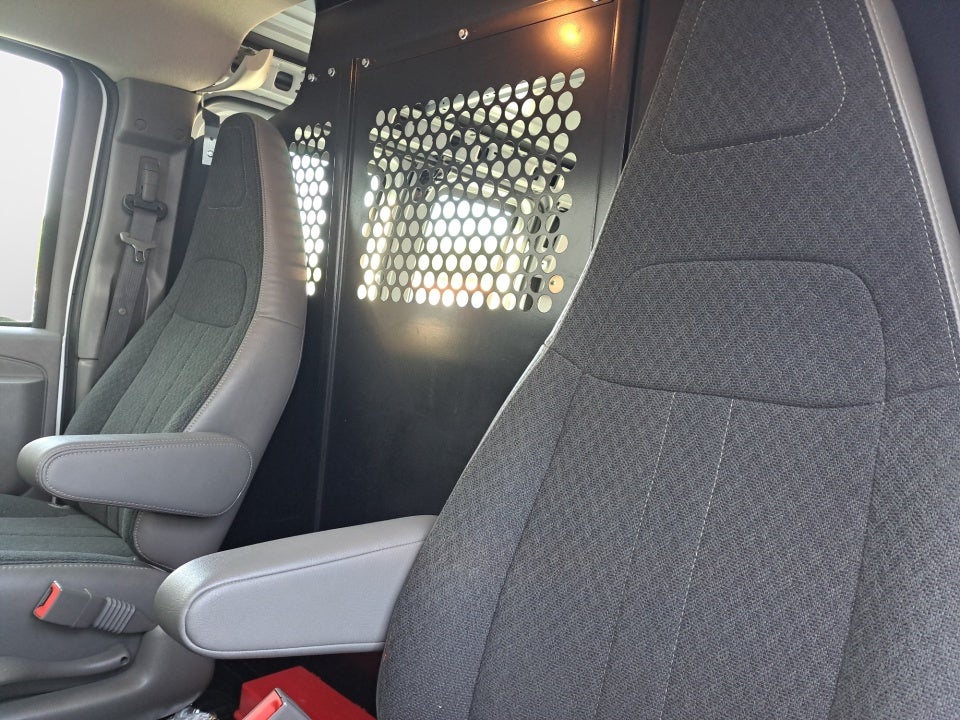 2025 GMC Savana Cargo RWD 2500 Regular Wheelbase Work Van