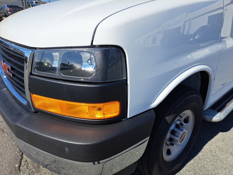 2025 GMC Savana Cargo RWD 2500 Regular Wheelbase Work Van