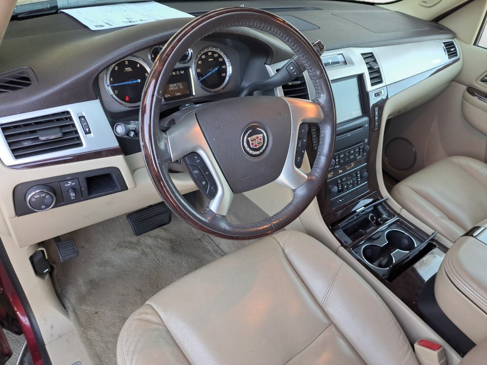2010 Cadillac Escalade Luxury