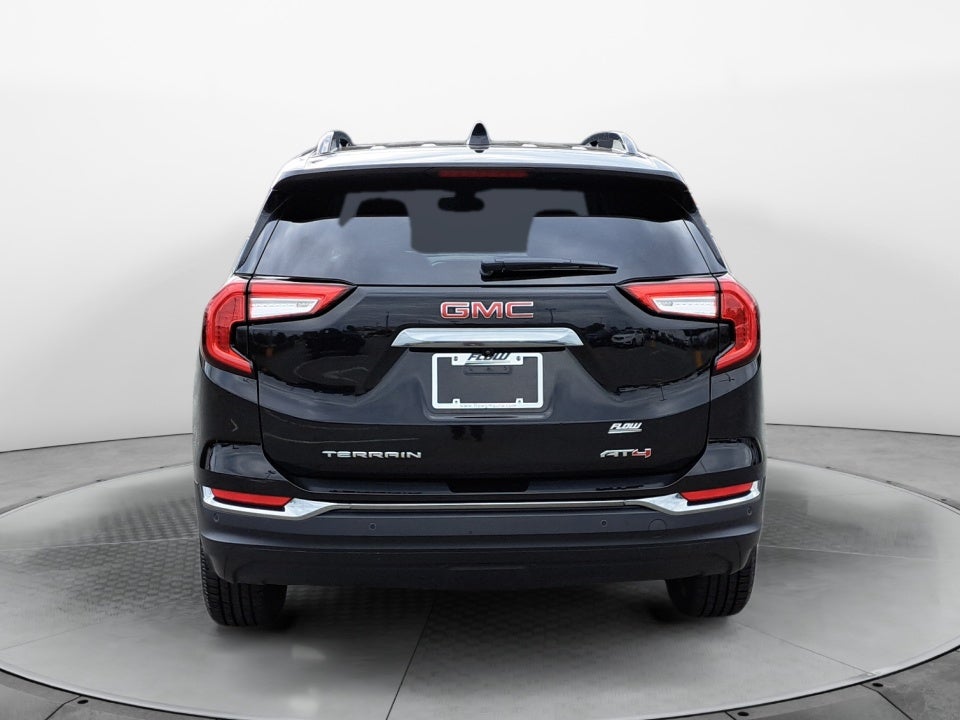 2024 GMC Terrain AT4