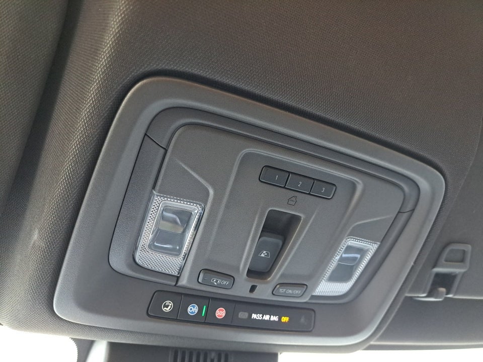 2023 GMC Sierra 1500 4WD Crew Cab Short Box SLT