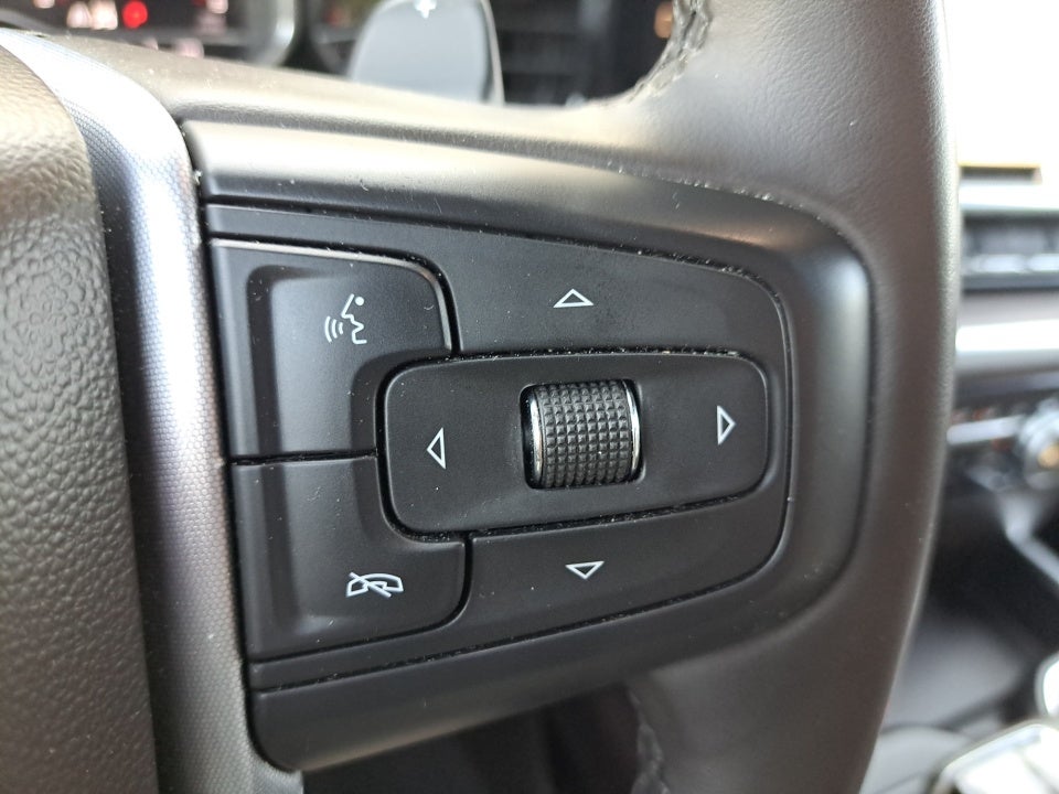 2023 GMC Sierra 1500 4WD Crew Cab Short Box SLT