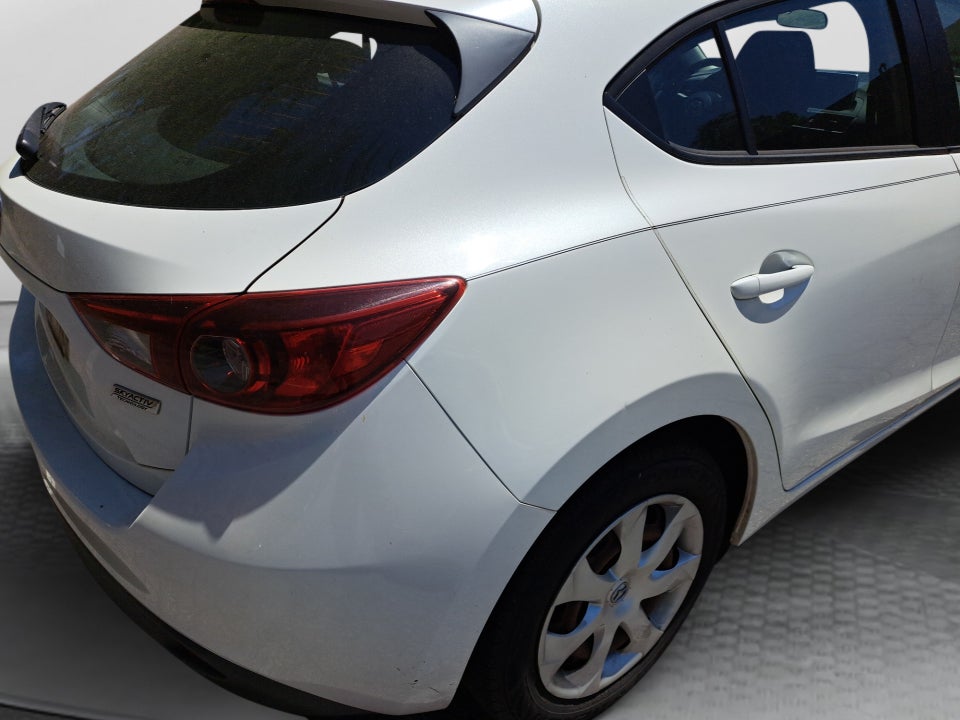 2016 Mazda Mazda3 Hatchback i Sport