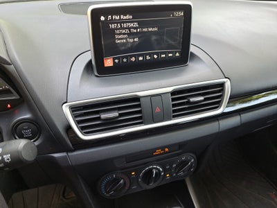 2016 Mazda Mazda3 Hatchback i Sport