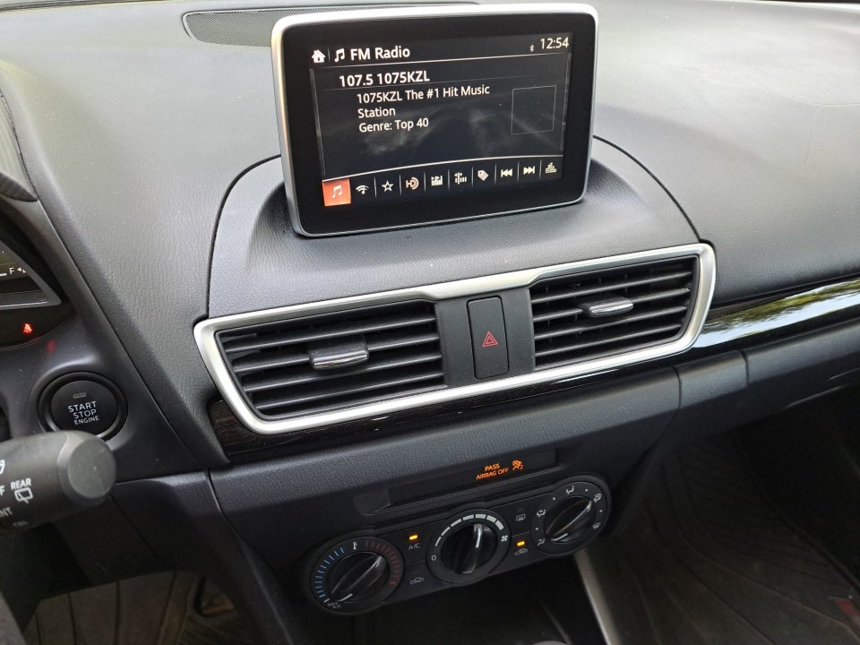 2016 Mazda Mazda3 Hatchback i Sport