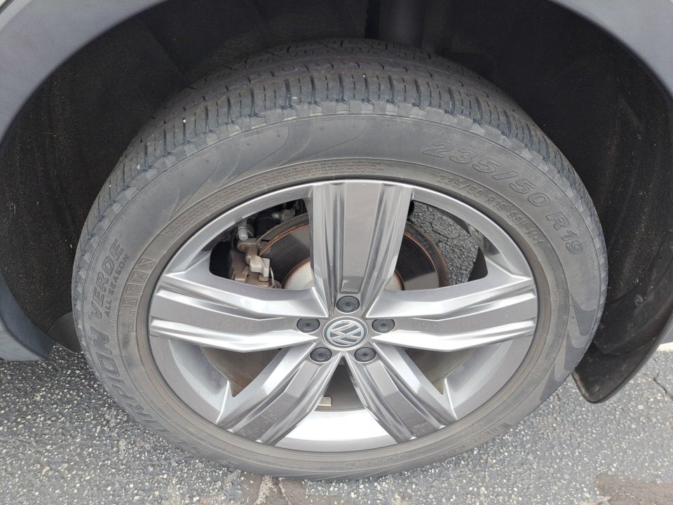 2021 Volkswagen Tiguan 2.0T SEL