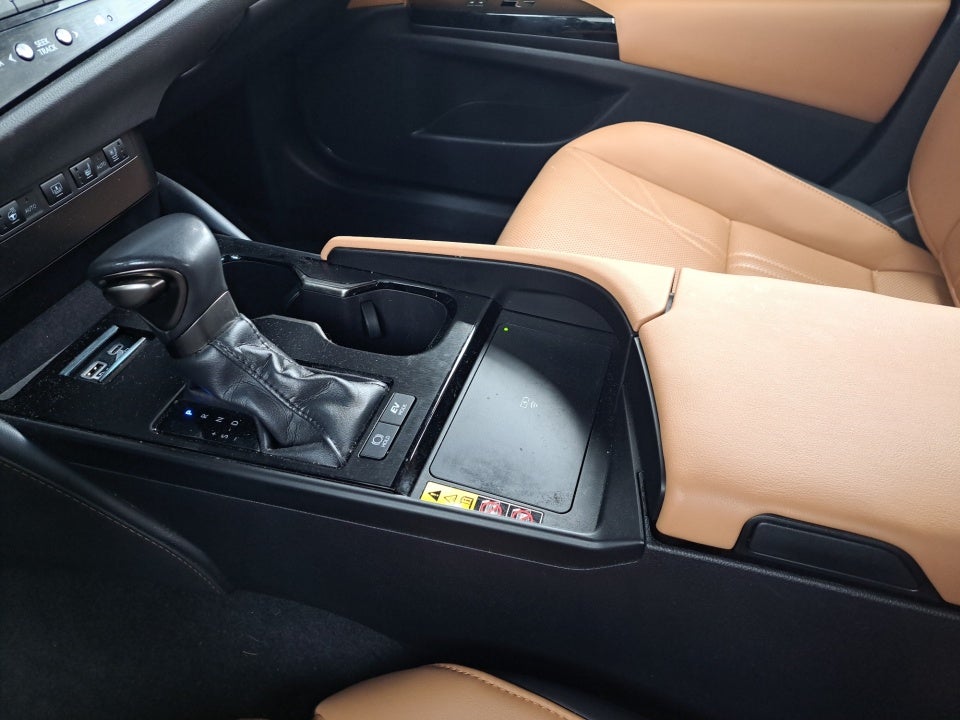 2023 Lexus ES 300h ES 300h Ultra Luxury