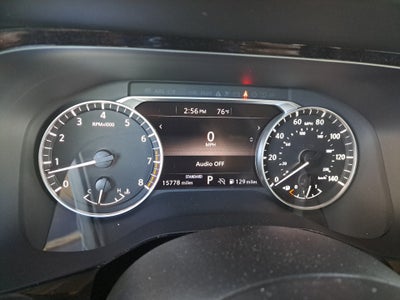 2025 Nissan Pathfinder SV