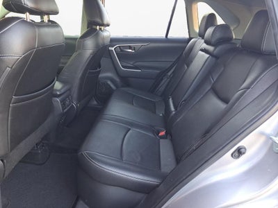 2019 Toyota RAV4 Hybrid Hybrid XLE