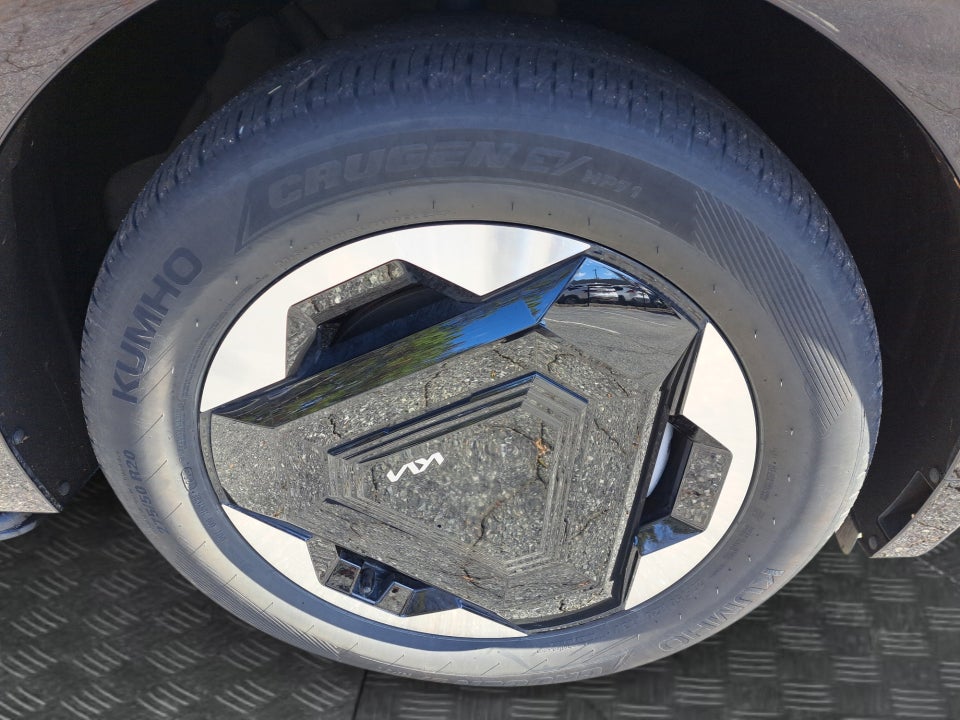 2024 Kia EV9 Land