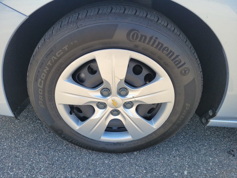 2018 Chevrolet Cruze LS Auto