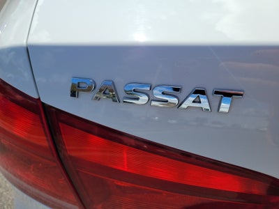 2014 Volkswagen Passat 1.8T SE