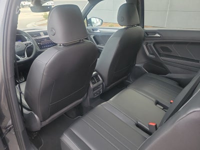2023 Volkswagen Tiguan 2.0T SE R-Line Black
