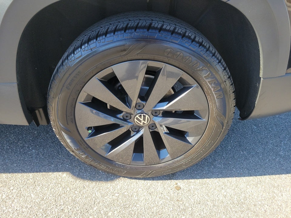 2023 Volkswagen Taos 1.5T S