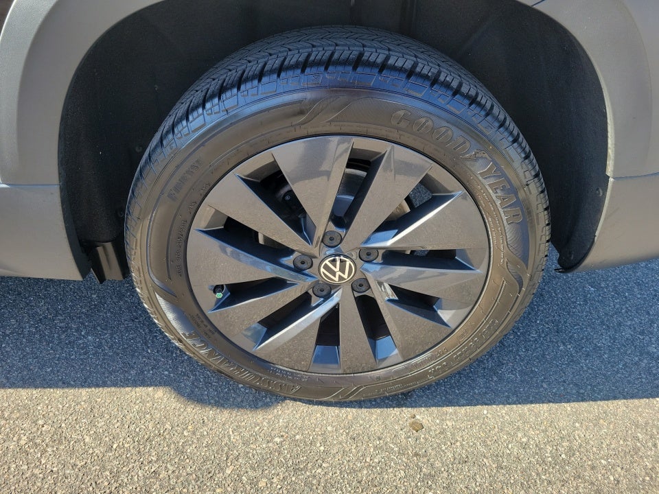 2023 Volkswagen Taos 1.5T S