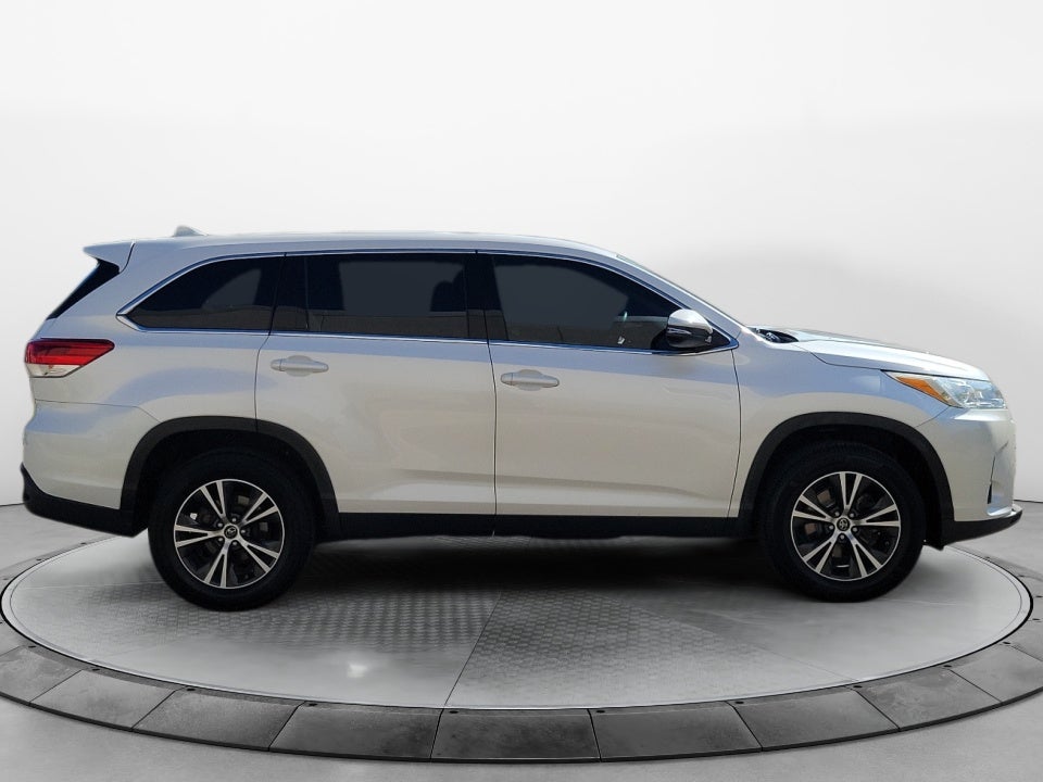 2019 Toyota Highlander LE Plus