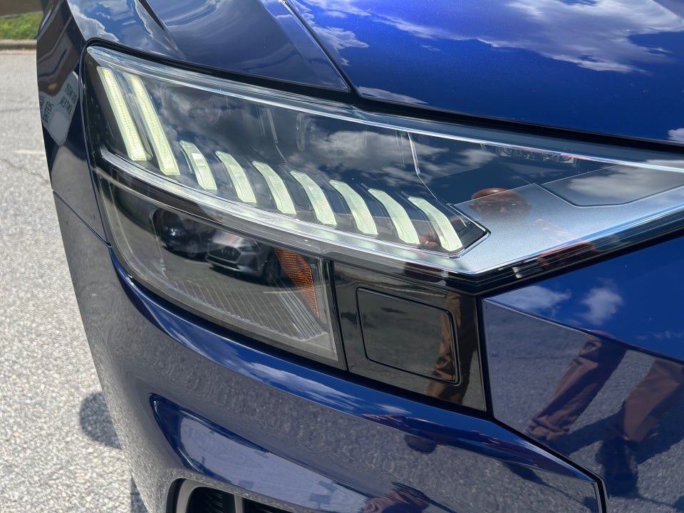 2021 Audi Q8 Premium Plus