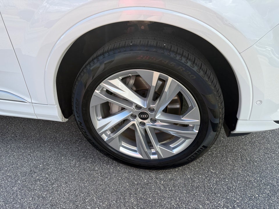 2022 Audi Q7 Premium Plus 55 TFSI quattro Tiptronic