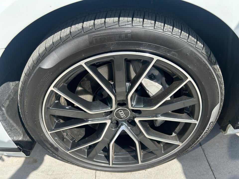 2021 Audi A8 L 55 TFSI quattro Tiptronic