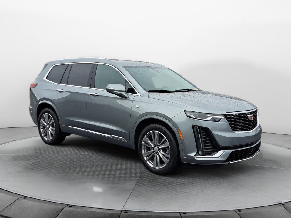 2024 Cadillac XT6 FWD Premium Luxury