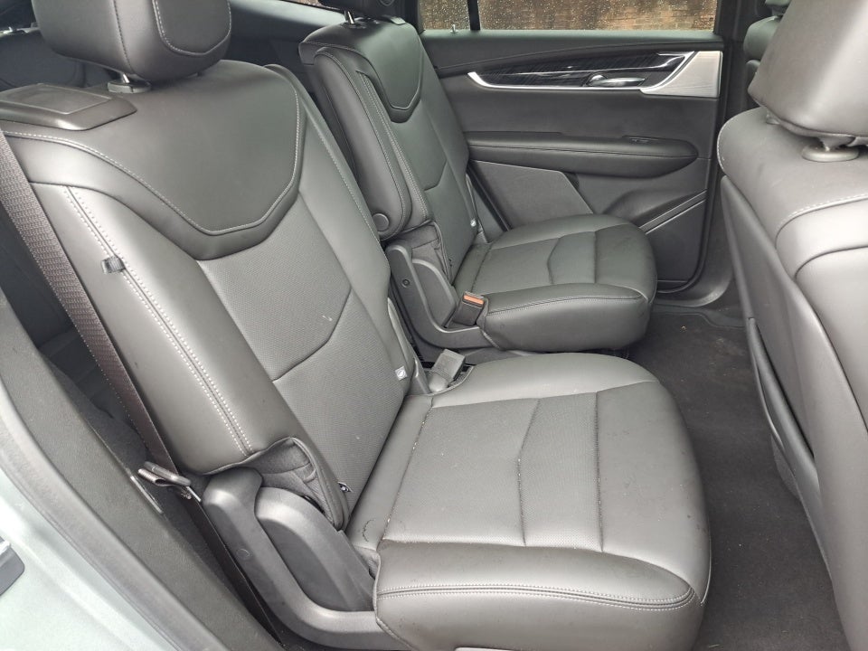 2024 Cadillac XT6 FWD Premium Luxury