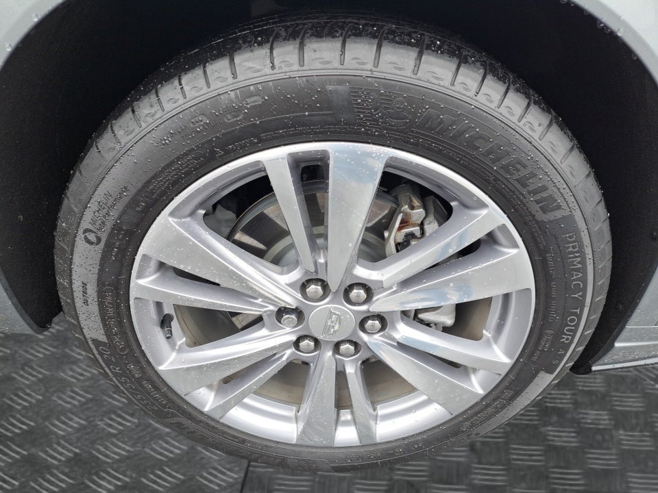 2024 Cadillac XT6 FWD Premium Luxury