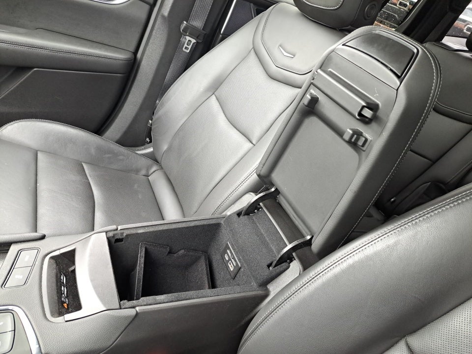 2024 Cadillac XT6 FWD Premium Luxury