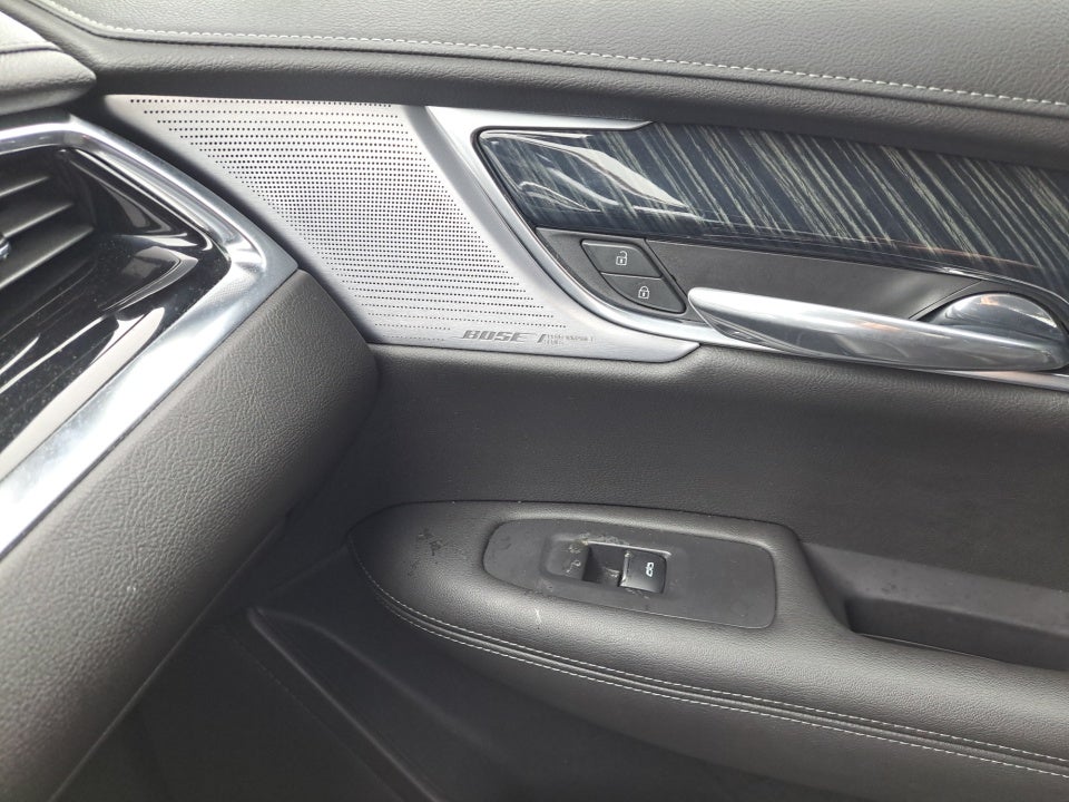 2024 Cadillac XT6 FWD Premium Luxury