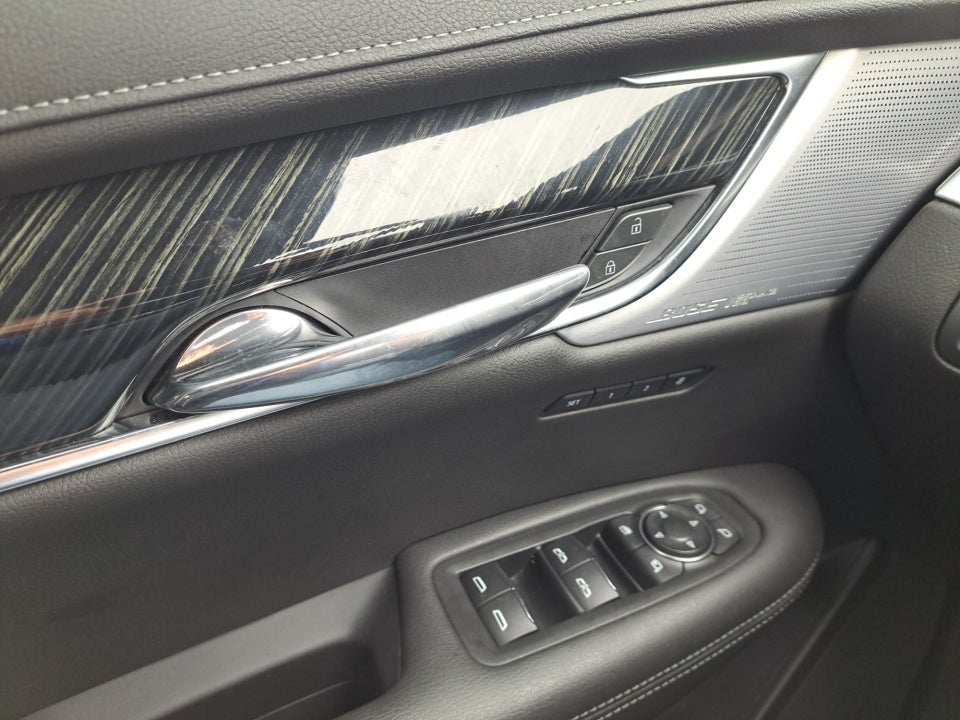 2024 Cadillac XT6 FWD Premium Luxury