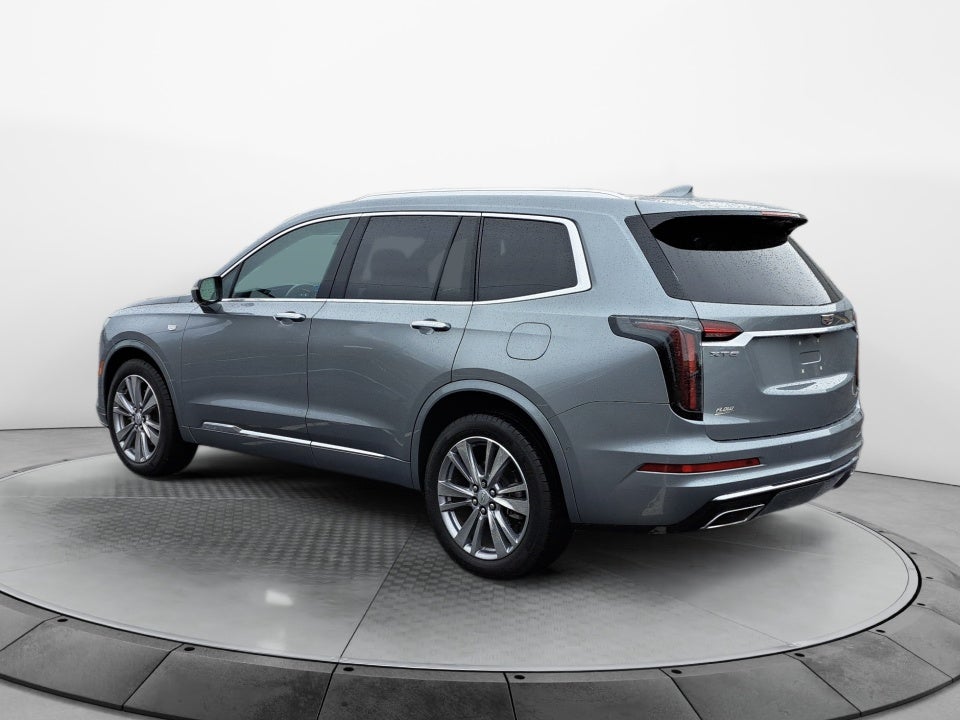 2024 Cadillac XT6 FWD Premium Luxury