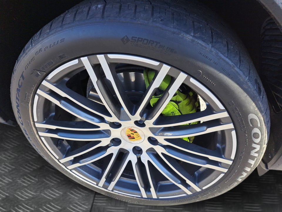 2015 Porsche Cayenne E-Hybrid S