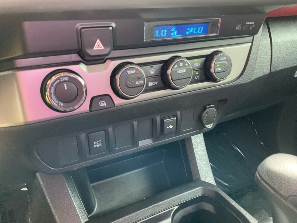 2022 Toyota Tacoma SR5 V6