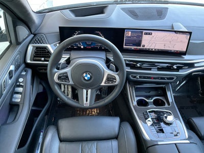 2024 BMW X7 M60i