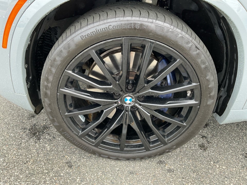 2024 BMW X5 M60i