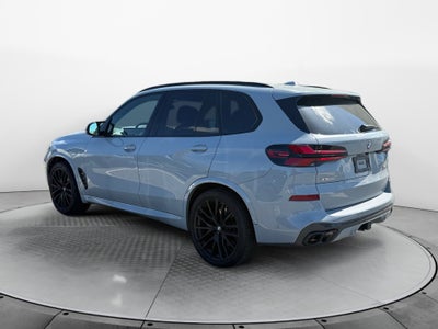 2024 BMW X5 M60i