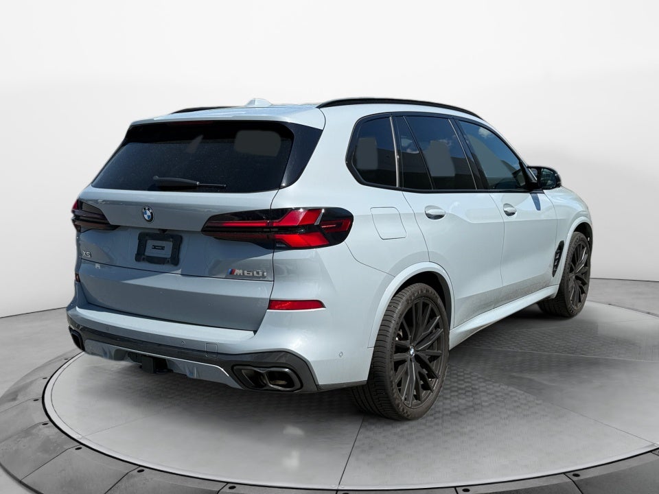 2024 BMW X5 M60i