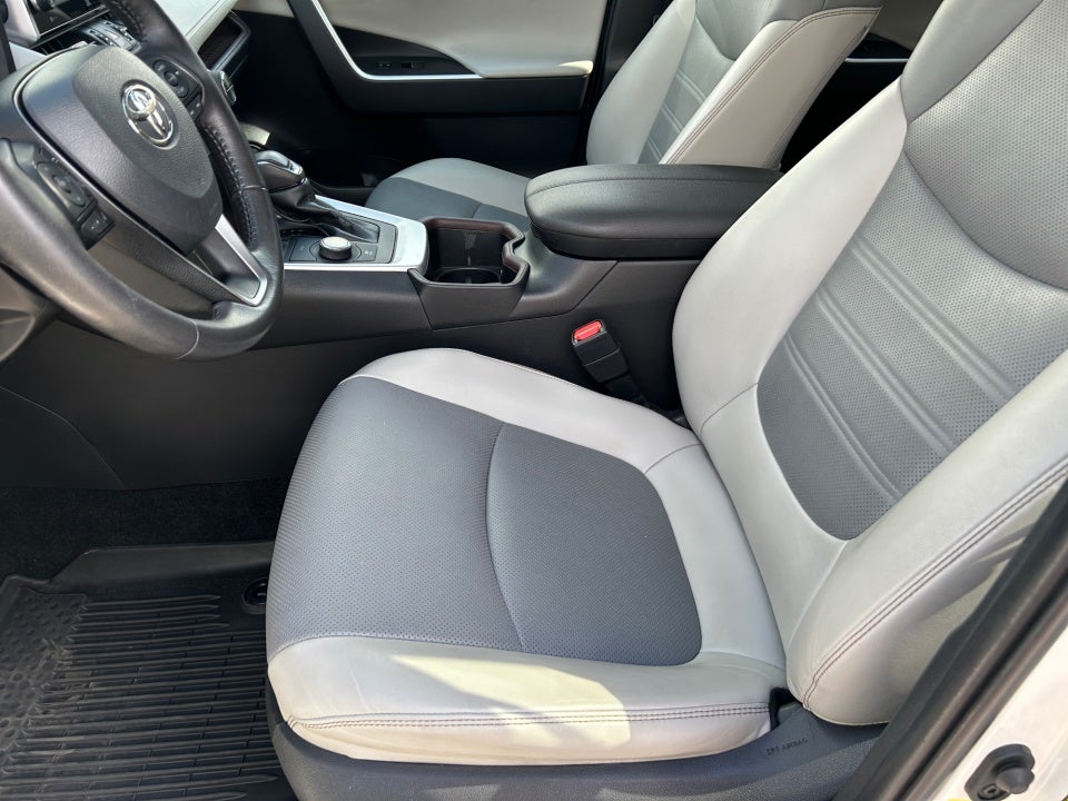 2022 Toyota RAV4 Hybrid Limited