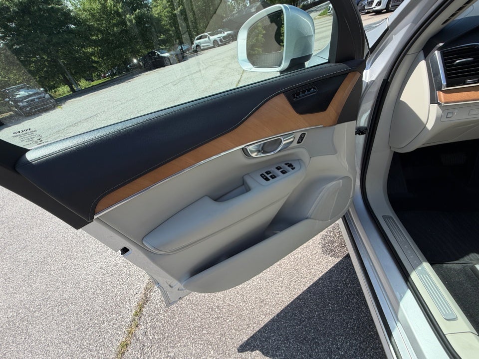 2019 Volvo XC90 T6 Inscription